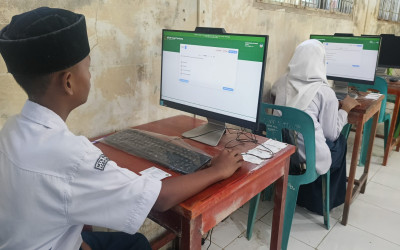 Keren! MTsN 1 Aceh Tamiang Sukses Gelar Ujian Akhir Tahun Berbasis Digital Lewat 